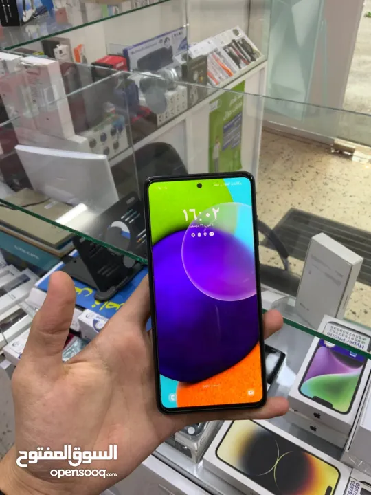 SAMSUNG A52 5G مستخدم شبه جديد