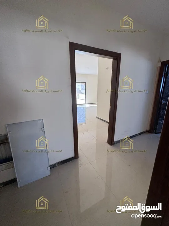 روف جديد لم يسكن مع ترسات بإطلالــــه بانوراما