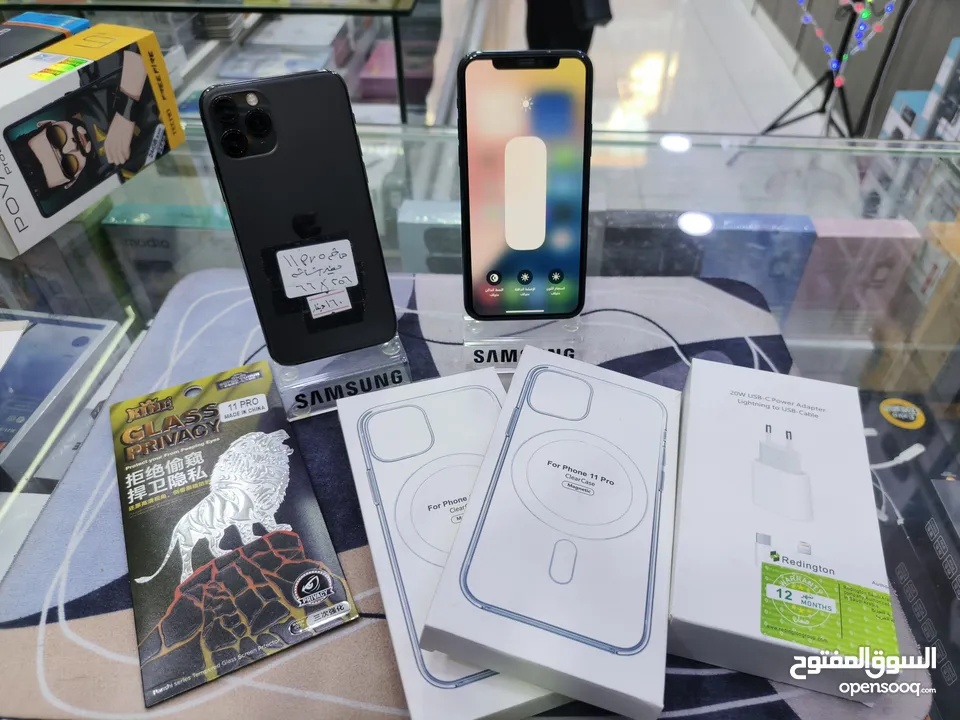 تفاح الاصلي عناا Iphone 11 pro جيجا 64 بطارية 72 مش مفتوح فحص الحبه معها بكج هدية متوفر توصيل