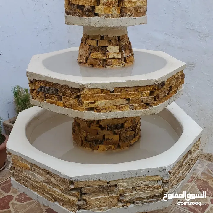 نوافير وشلالات مصنعوعه من ألاسمنت والحديد بأسعار و أشكال وأنواع مختلفة تناسب  الجميع  للتواصل واتساب