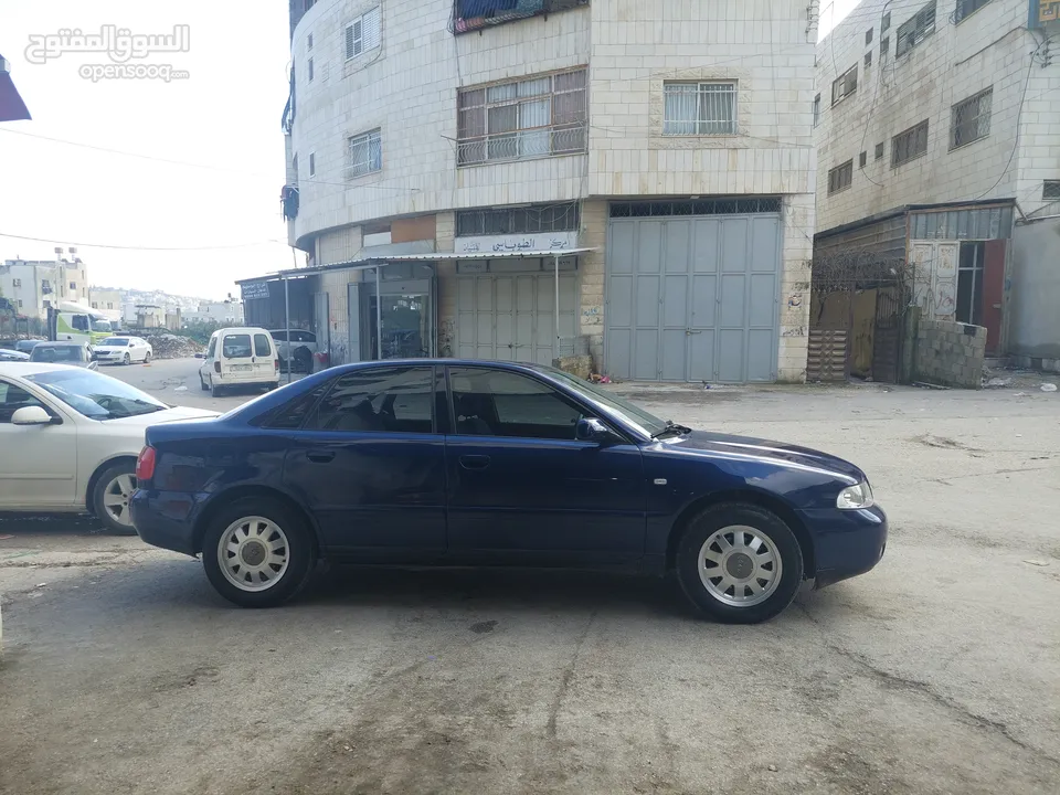 Audi A4 حالة الشركة