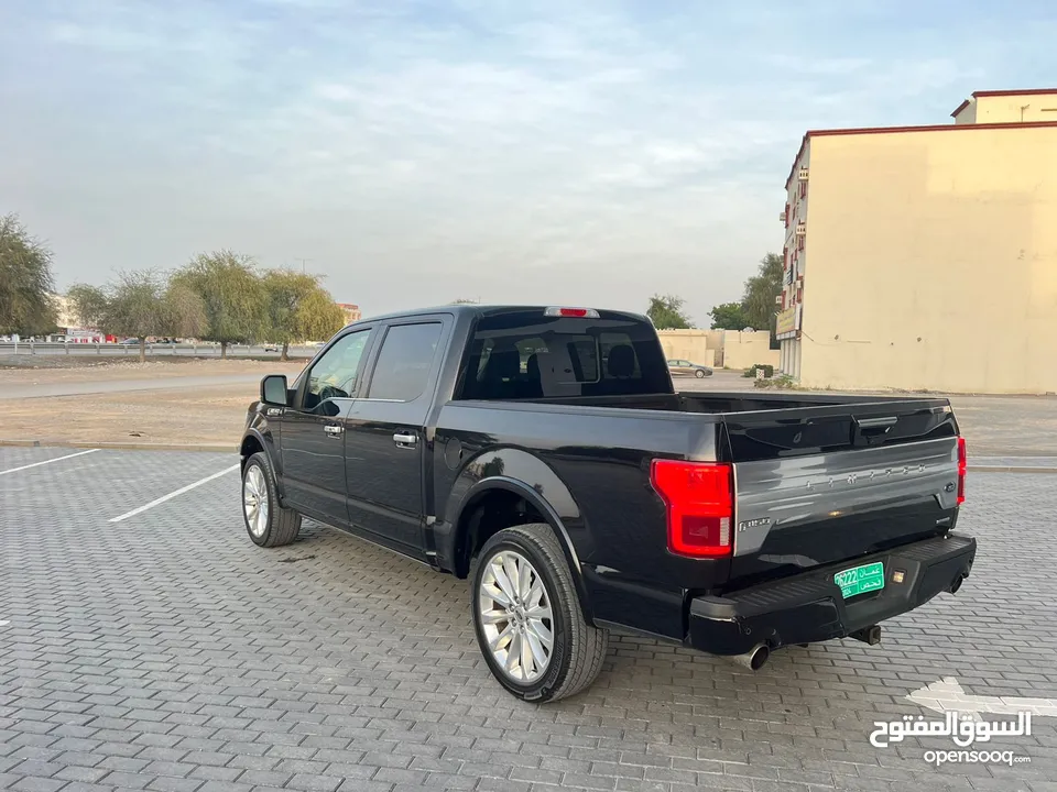 فورد F-150  لمتد فول ابشن حادث بسيط