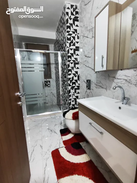 شقة مفروشة للإيجار في عين منجد