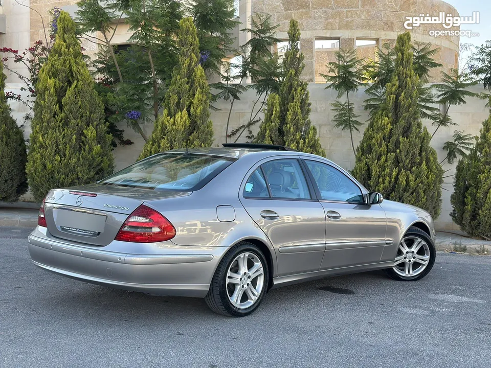 Mercedes E200 2004 ( Avantgarde ) Full option وارد الوكالة فحص كامل