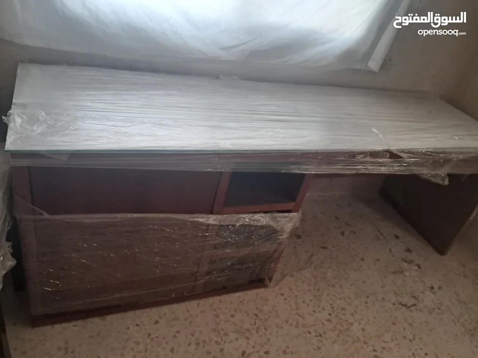 مكتب فخم وخشب زان وجوز