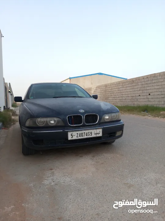 للبيع BMW 520