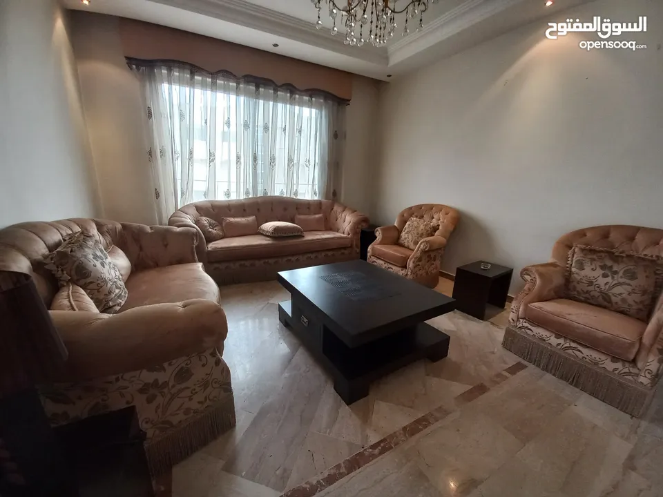 شقة مفروشة للإيجار 200م2 ( Property 15799 )-175072921