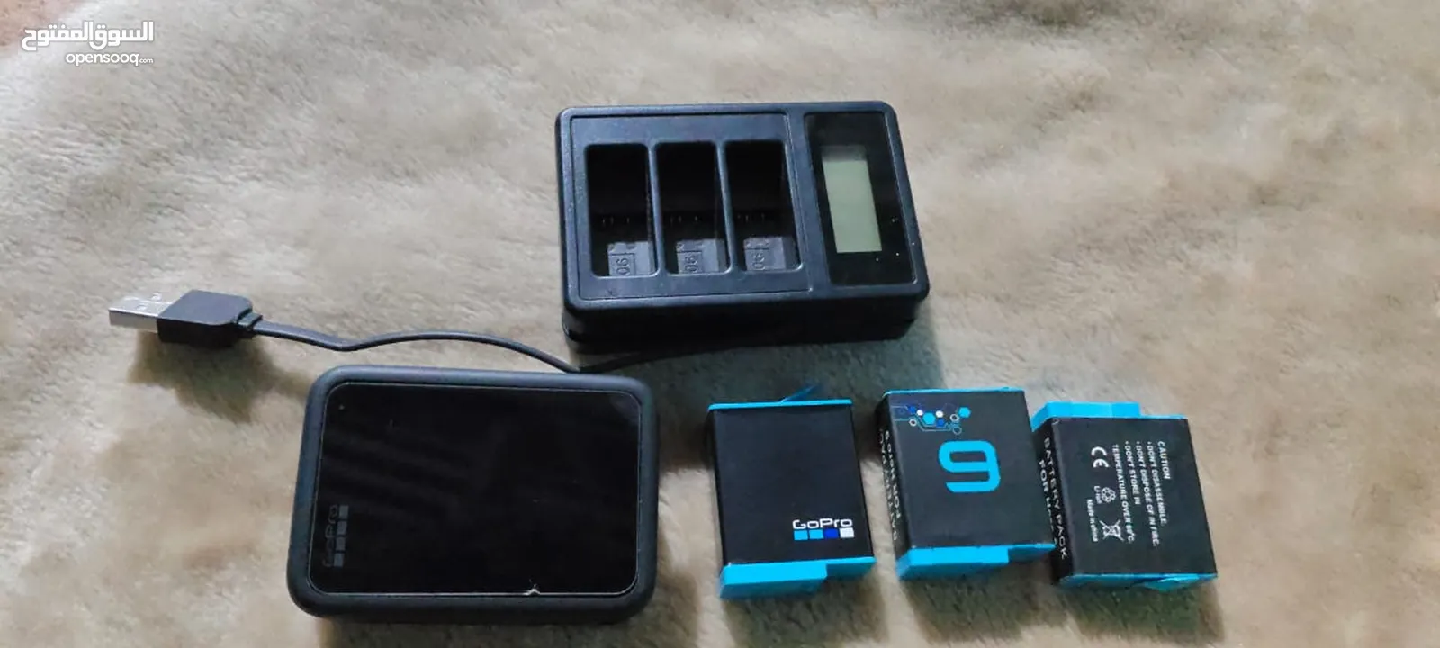 Go Pro Hero 9 Black  lite used I have extra charger and 2 extra battery