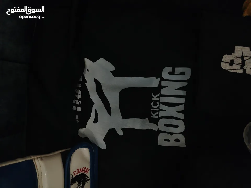 ادوات Muay Thai Kickboxing الوصف مهم