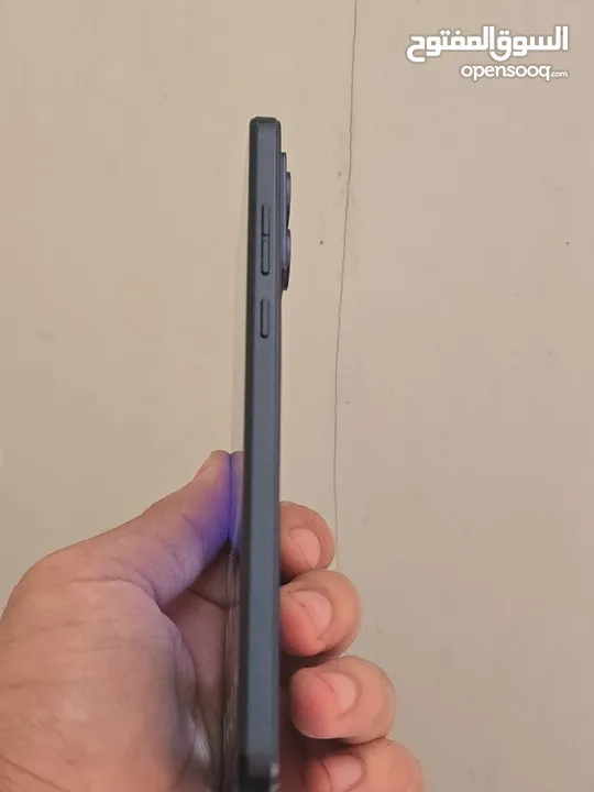موتورولا G84 مع 4 كفرات و5G وسعته 256 جيجا ورامه 12 وبعلبته
