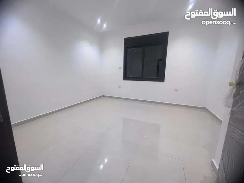 شقه مميزه للبيع