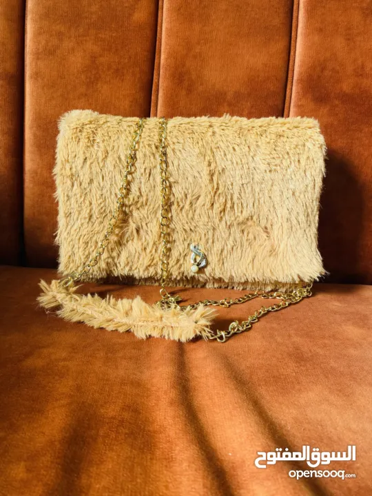 شنط خرز صنع يدوي