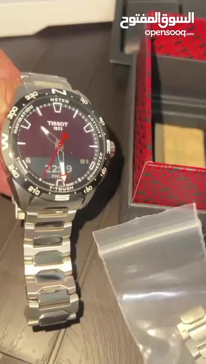 ساعة Tissot T-Touch Connect Solar تيتانيوم بحال الجديد