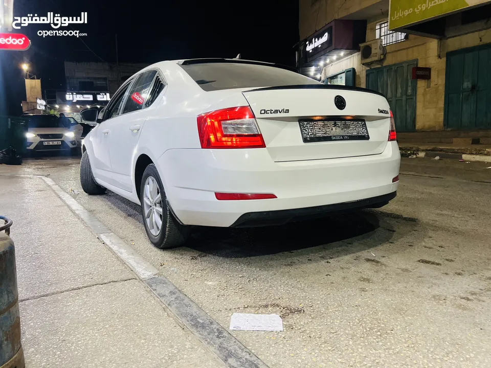 سكودا اوكتافيا 2015