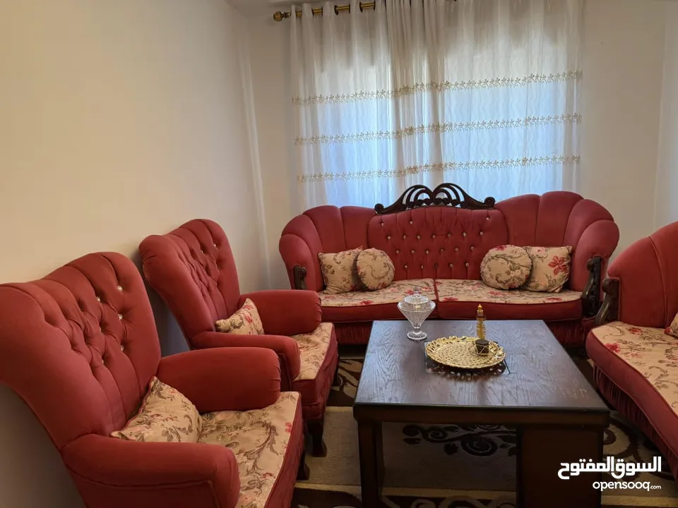 طقم كنب للبيع 150