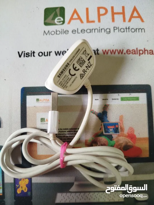 شاحن جلاكسي فيت سامسونج Samsung Genuine Original Wireless Charging Dock Cradle Charger EP-OR370 for