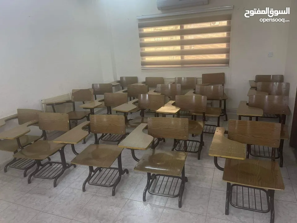 20 كرسي ركاية للمدارس ومراكز التعليم للبيع بسعر مغري
