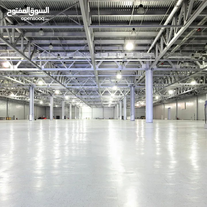 للايجار مخزن غذائى بالشويخ مساحة 2000 متر   For rent: Food storage warehouse in Shuwaikh area,