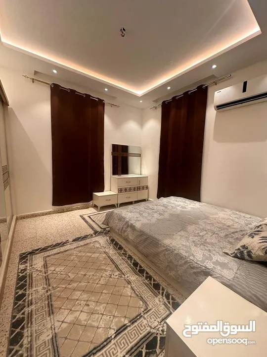 غرفه وصاله الخوير مقابل مسجد تيمور 1 bhk elkwer near Timor mosque