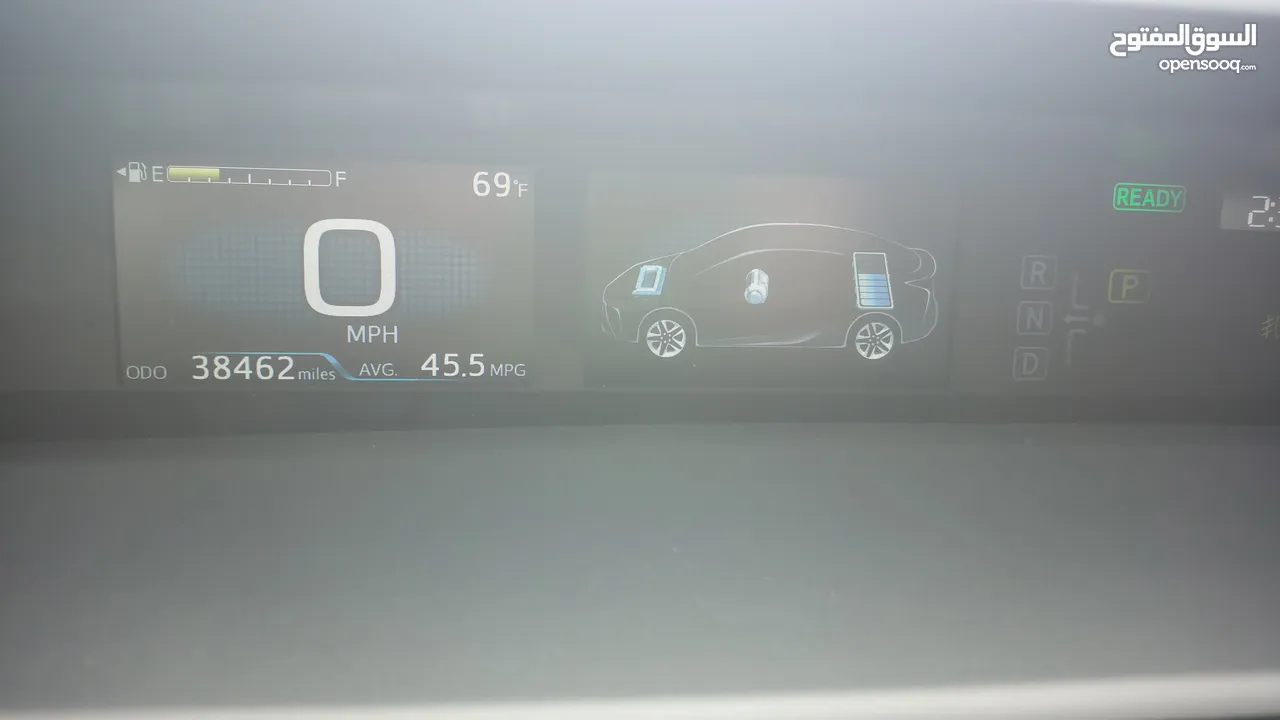 تويوتا بريوس 2022 XLE فحص كامل فل ما عدا الفتحة صنف بيرسونا TOYOTA PRIUS 2022 XLE FULLY LODED