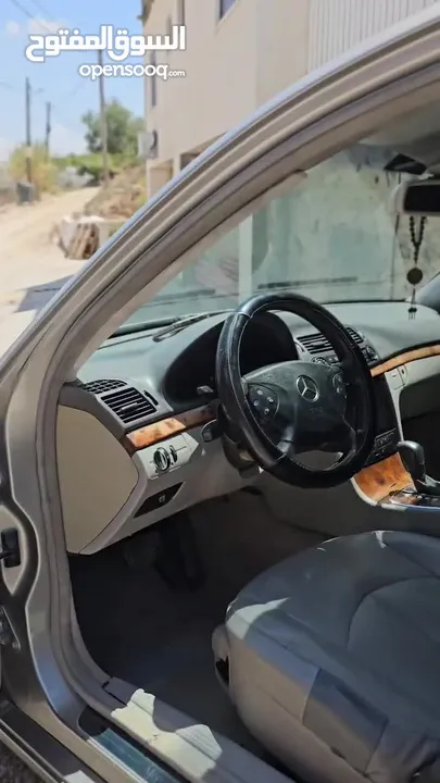 مرسيدس بنز W 211