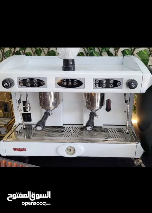 مكينة قهوة ماركة استوريا استخدام بسيط