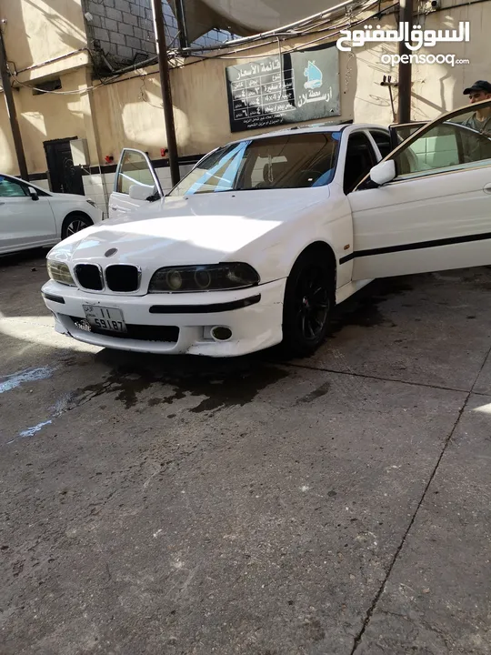 BMW 520A.I للبيع او البدل