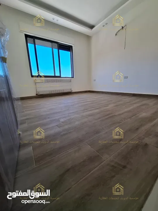 شقة جديدة - لم تسكن - خلدا - 4نوم 2ماستر - ارضية - ترس بإطلالــــه مميزة