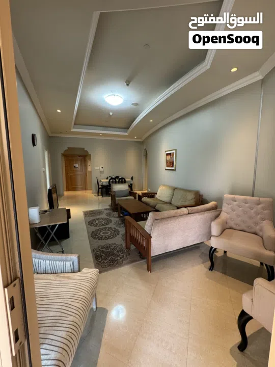 فرصة عقارية للبيع شقة مميزة في فندق 5 نجوم في الحمرا مقابل لمبنى الكازينوا الجديد