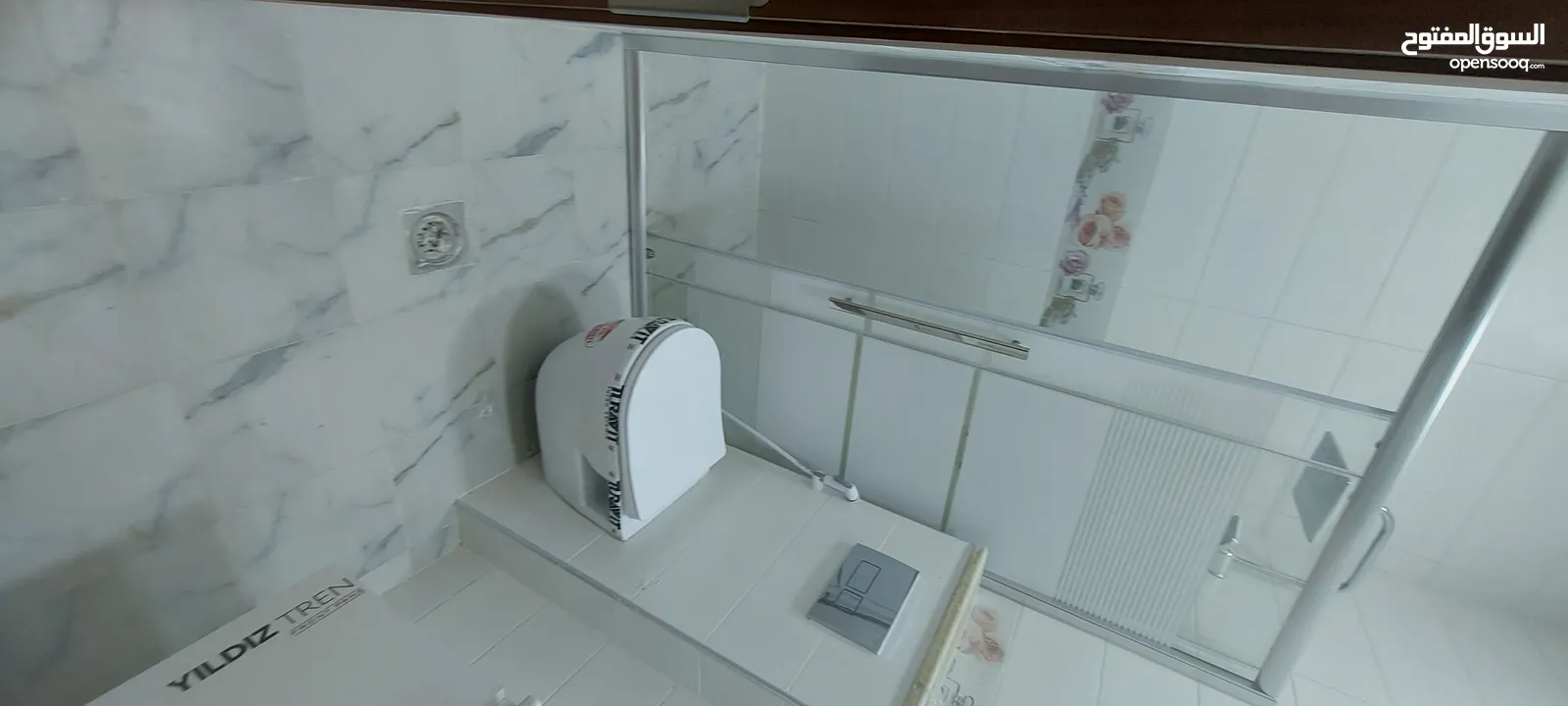 شقة فاخرة للبيع التاسعة كاش أو اقساط ط1هندسي 114 م اطلالة بحرية دائما