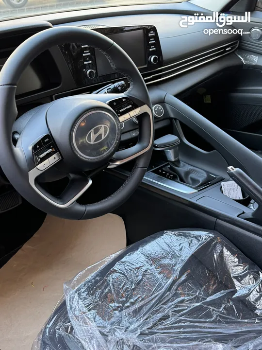 ‏Hyundai Elenttra 2024 للإيجار ب أفضل الأسعار لدى الصقر الأسود لتأجير السيارات هونداي النترا
