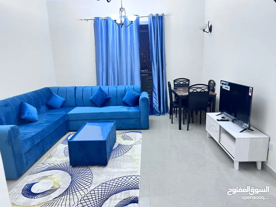 ( محمود سعد ) أول ساكن شقة غرفة وصالة مع بلكونة