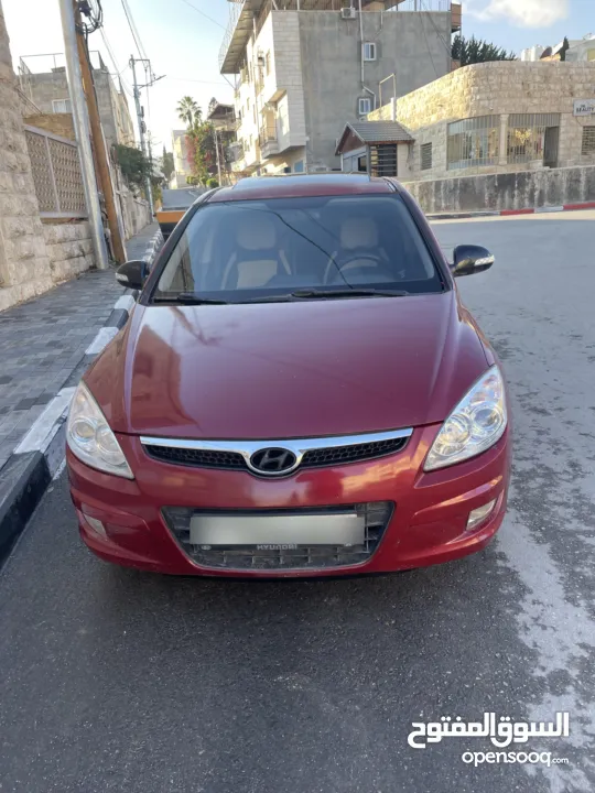 i30 للبيع موجودة في بيت لحم