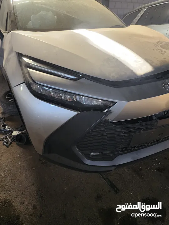 ضوء يمين تويوتا C-HR 2024 وارد اوروبي