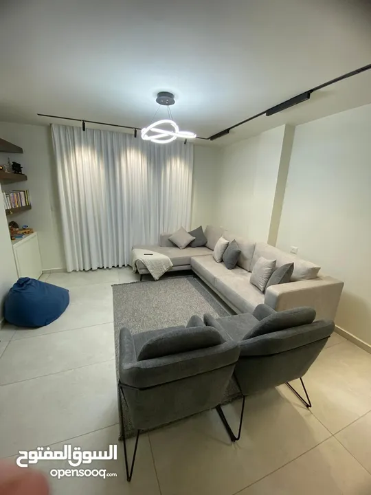 شقه للبيع في بيرزيت