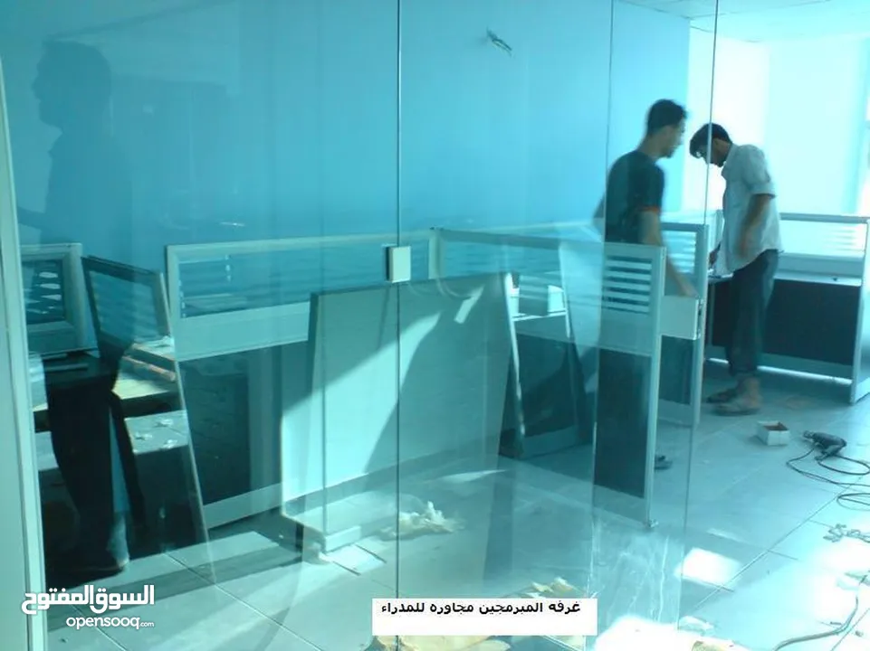مكتب تجاري للبيع في خلدا قرب دوار السكر وبمزايا خاصة تماما