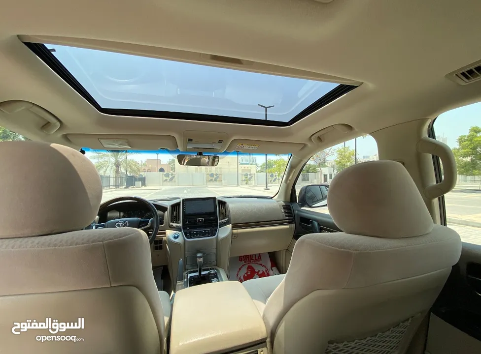 TOYOTA LAND CRUISER GXR V6 VERYWELL MAINTAINED SUV FOR SALE