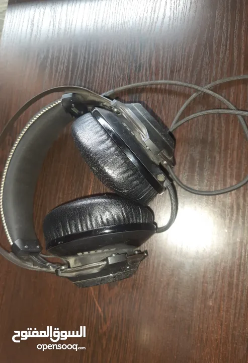 سماعة HyperX Cloud Revolver مستعملة                         .                  . . .   . .