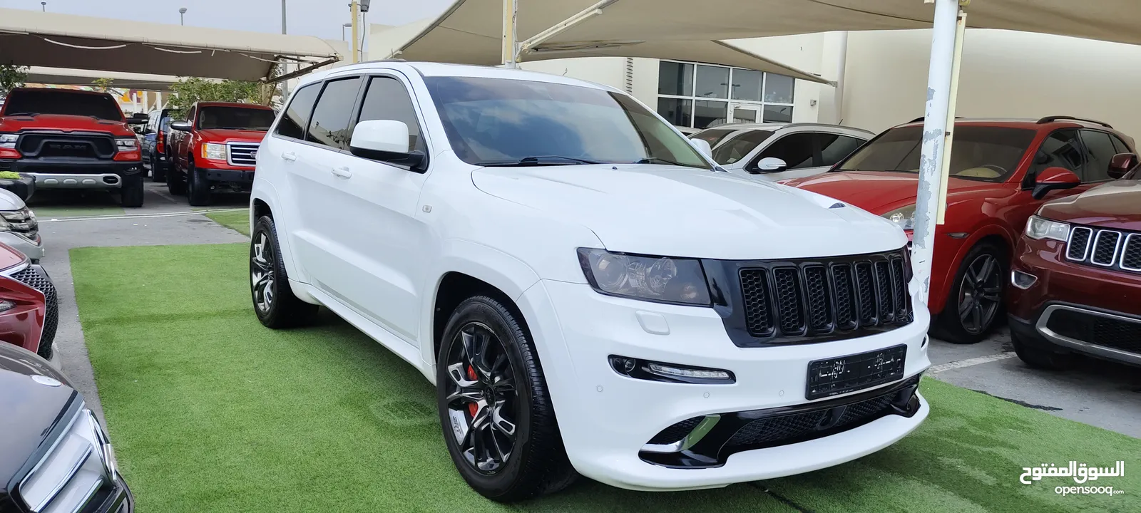 jeep grand Cherokee SRT 8