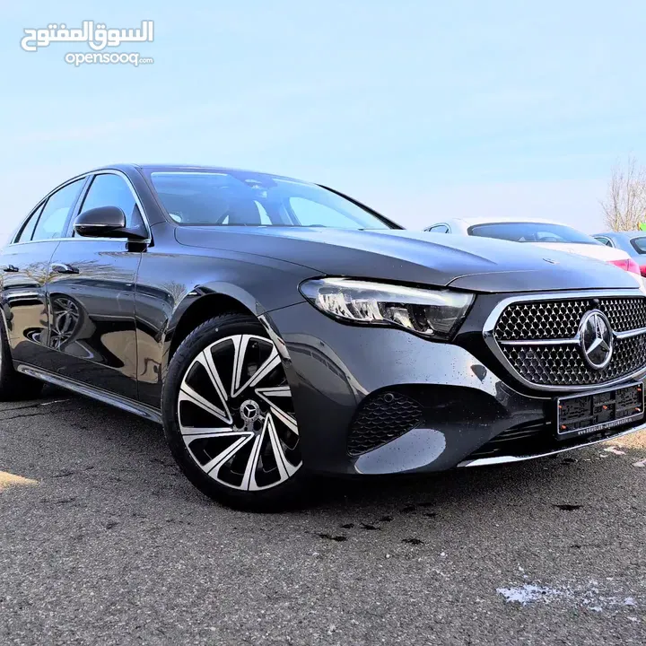 ‎مرسيدس - Mercedes-Benz E 200 Mild Hybrid - بانوراما