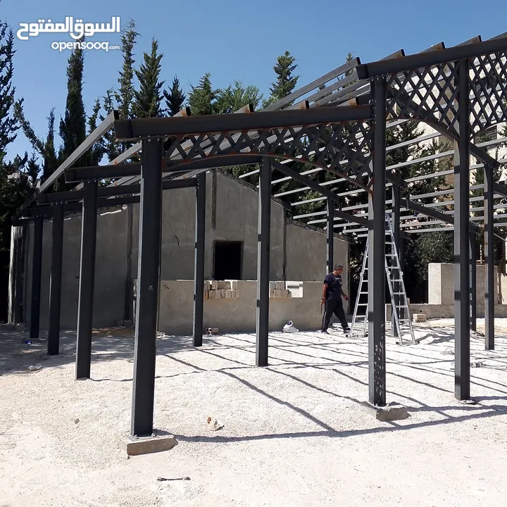 هنجر مطعم او كافيه او منزل)  Structural steel  للبيع .جديد ، لم يستعمل .. H ,90 kilograms ل  وزن كل