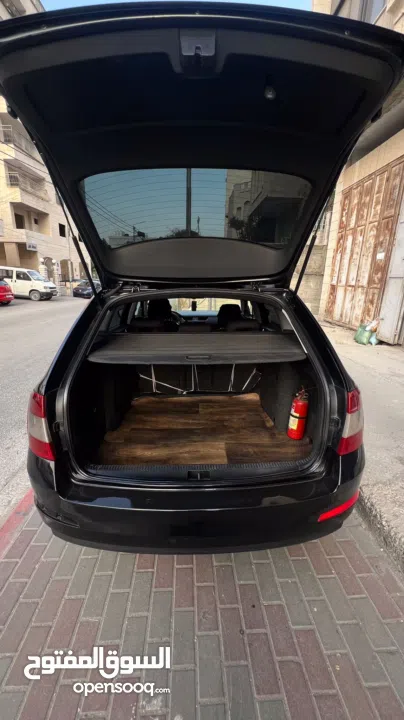 سكودا استيشن موديل 2015