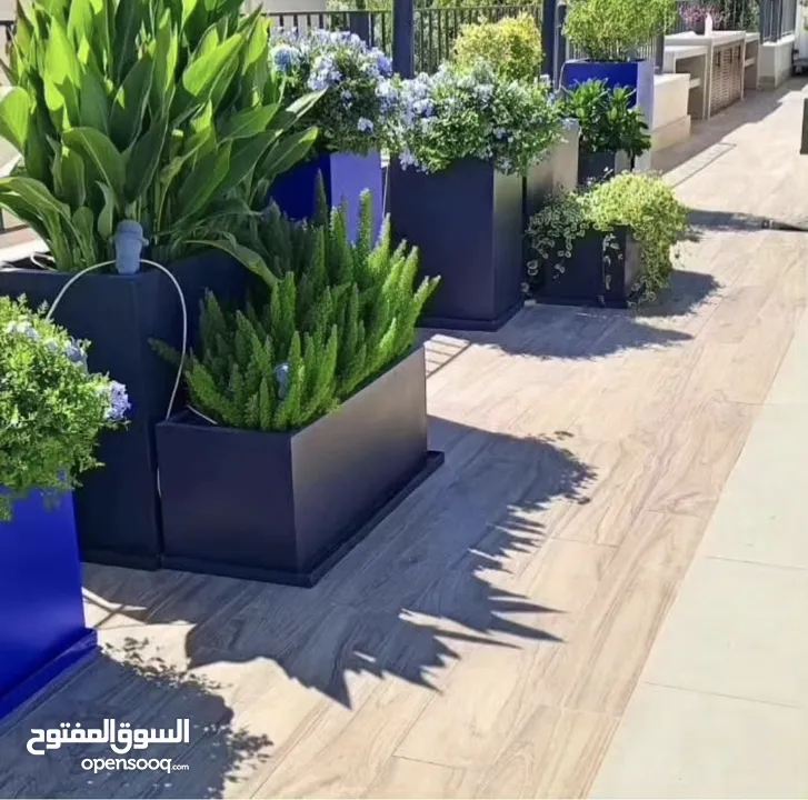 قواوير فايبر جلاس بشكل عصري أنيق #قواوير فايبر جلاس  #نباتات زينة ومثمر داخلي وخارجي  #إشراف مهندسين