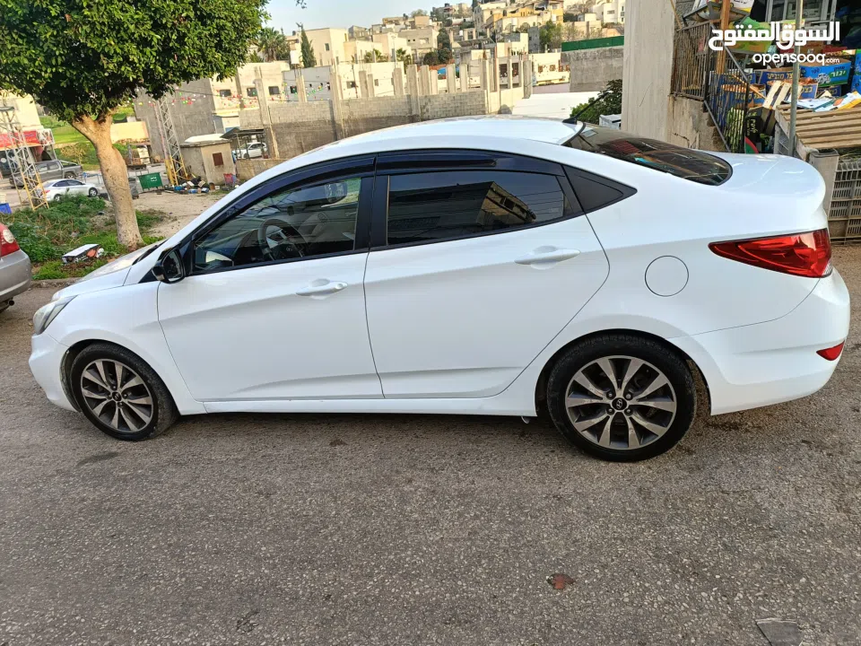 هونداي اكسنت ديزل للبيع 2014 اتوماتيك