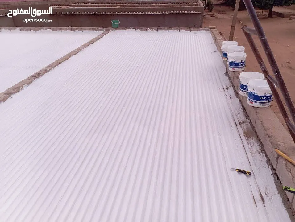 فني عازل مائي وحراري