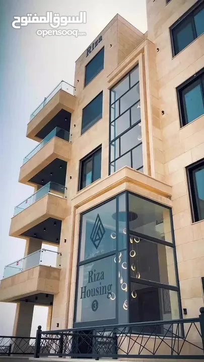 شقة دوبلكس طابق ثالث مع روف 221 متر داخلي 60 متر ترس خارجي مرج الحمام شارع السلام مقابل دوار الكتاب