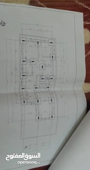 فله ثلاثه أدوار للبيع في بيت بوس  وسعرها عرطه العرطات