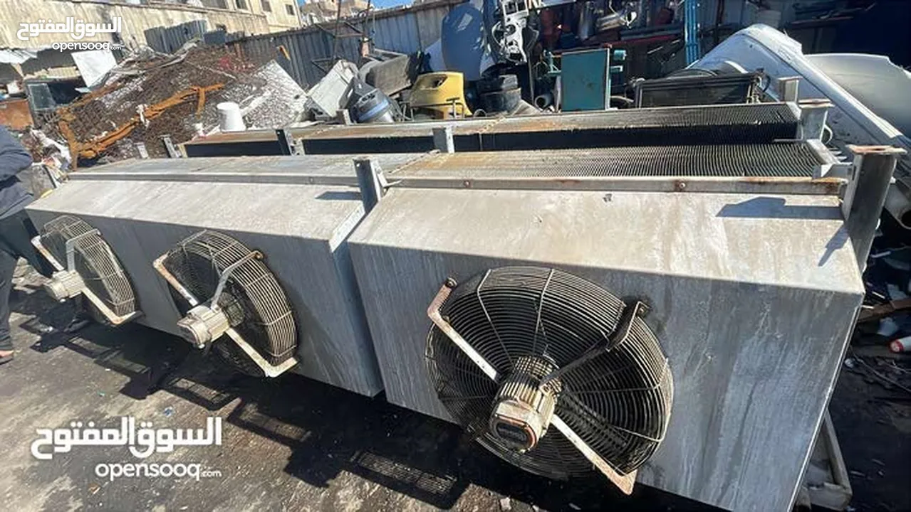 شراء جميع انواع الحديد والدربزين والزينكو والقرميد والكراكيب