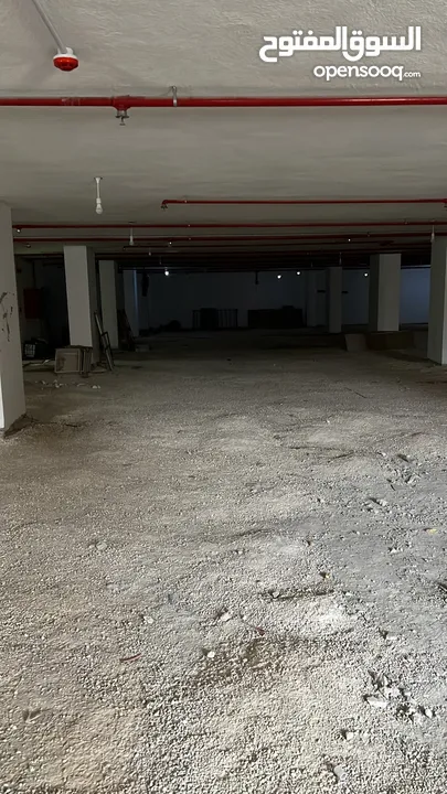 مجمع تجاري فاخر جدا في أفضل مواقع شارع مكة      الرقم المرجعي :  3692