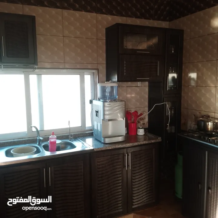 مطبخ المنيوم للبيع